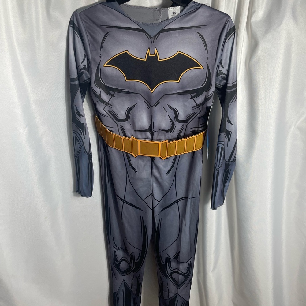 Kids Batman Halloween Costume Size 8-10 3PCS Gray and Gold NWT Dress Up